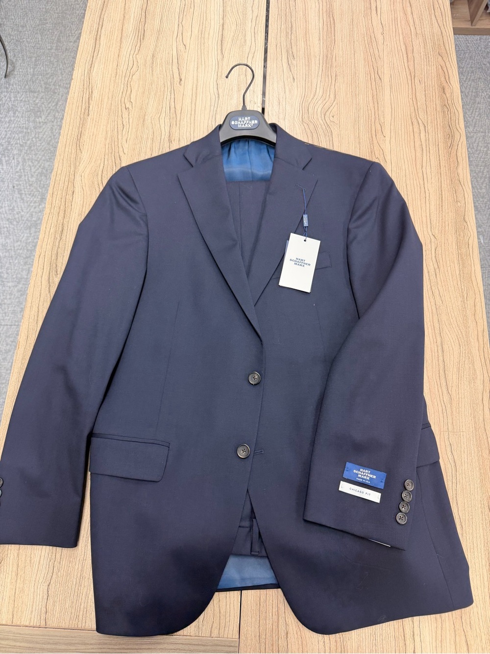 Navy Men's Two-Button Suit Blazer
